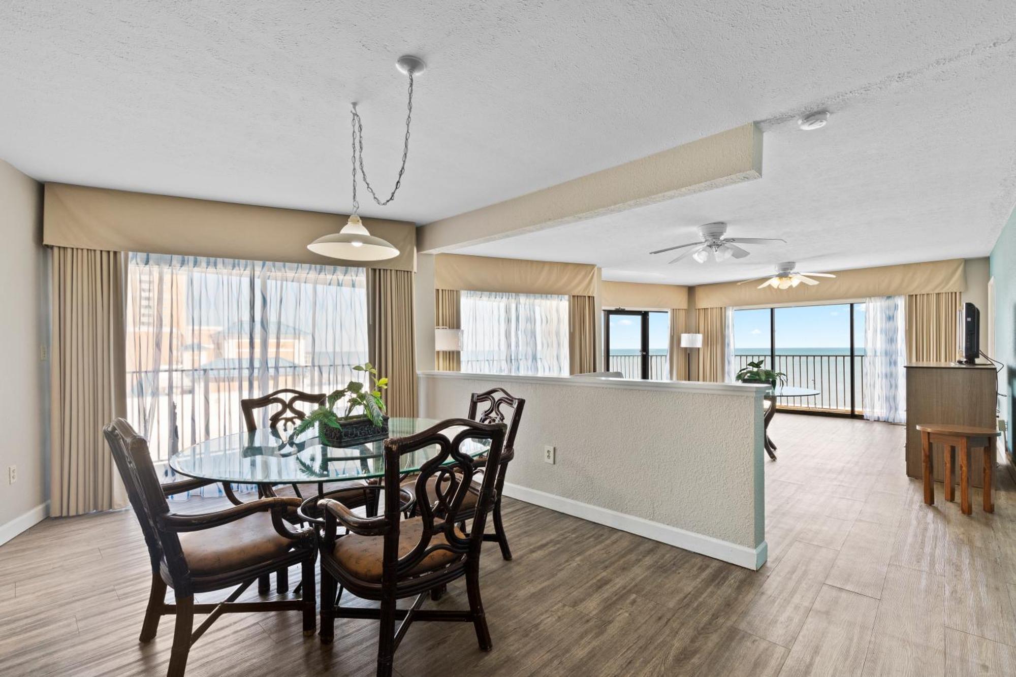Ocean Crest Inn And Suites Myrtle Beach Eksteriør billede